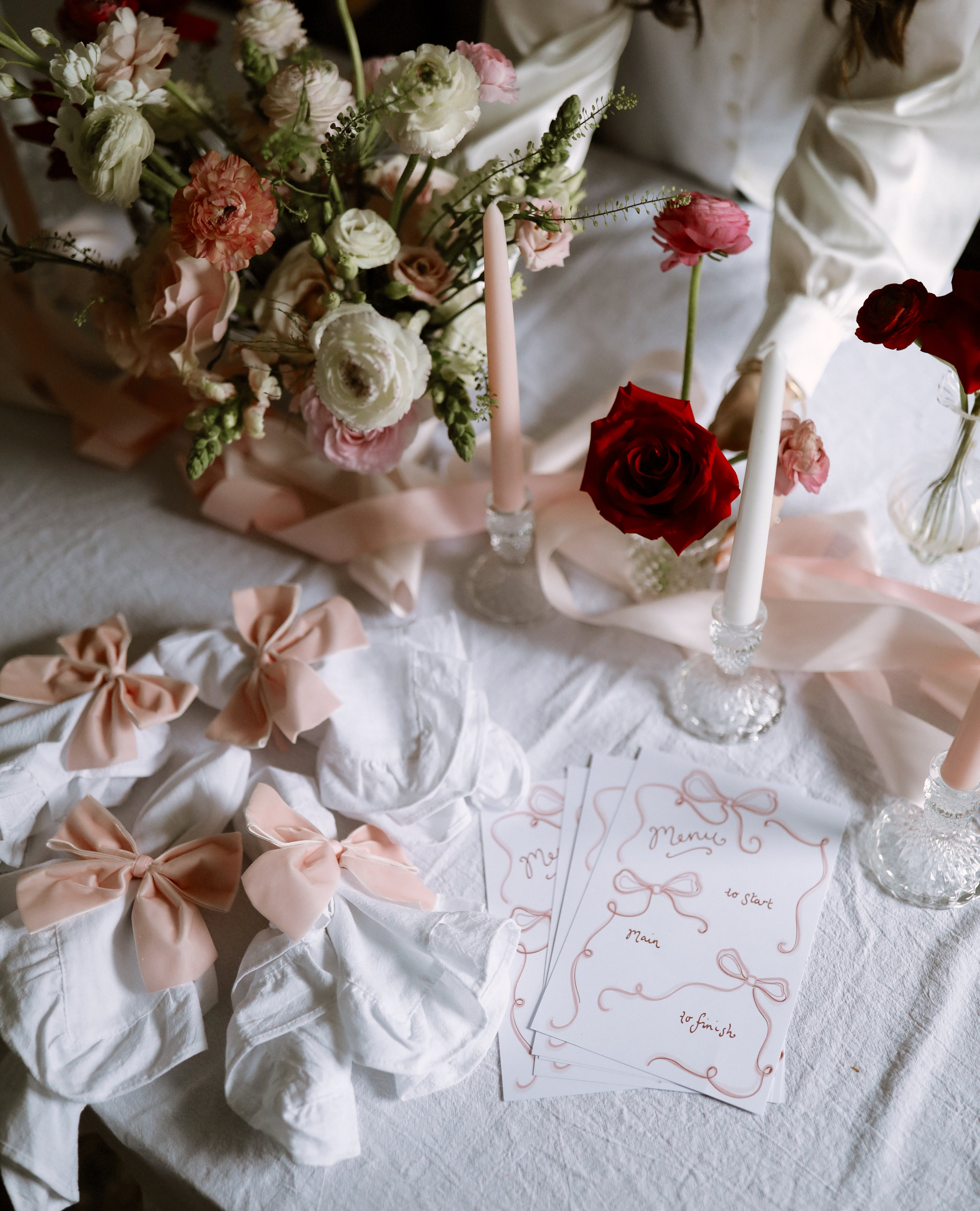 HAND ILLUSTRATED BOW MENU