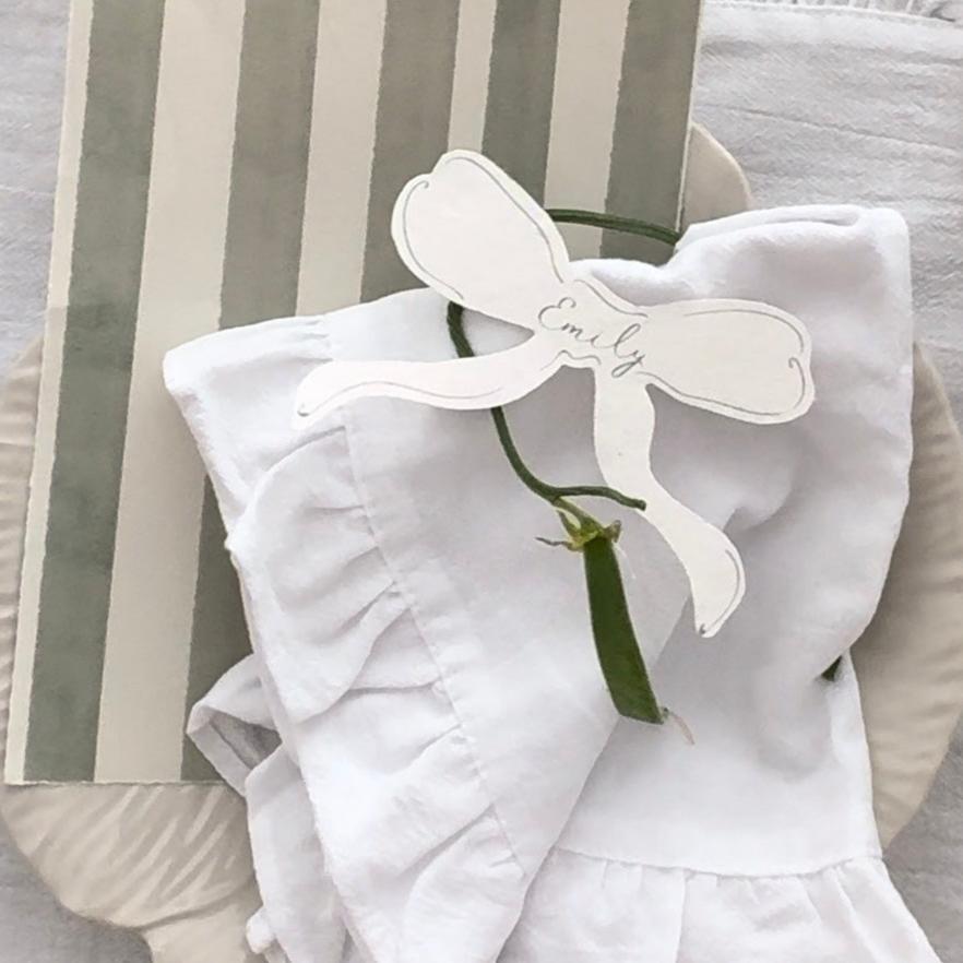 Hand Illustrated Table Stylist Bow Placename cards