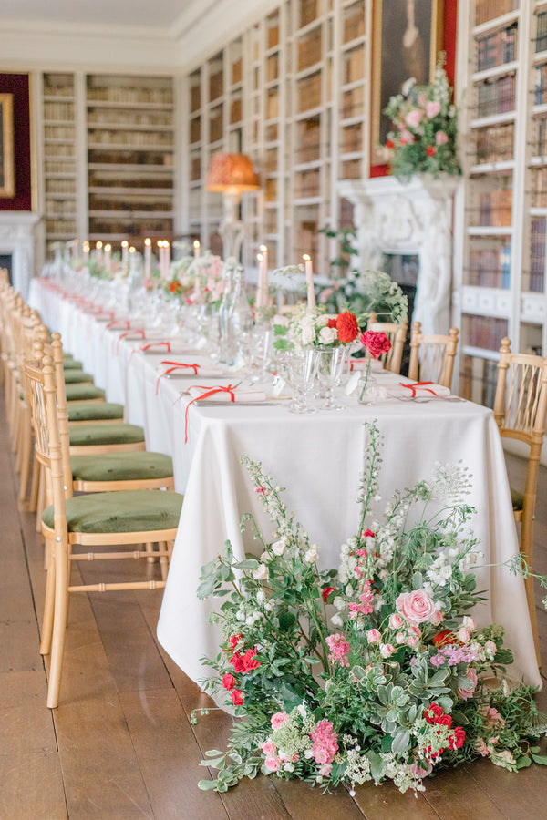 The Table Stylist - Tablescapes in a box